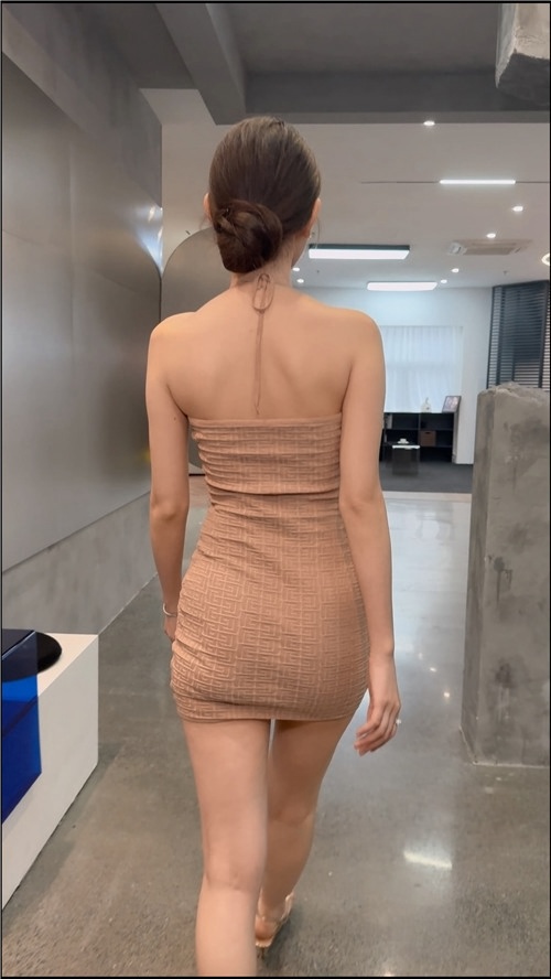 一身优雅，一瞬心动（上）[4.34G/MP4]