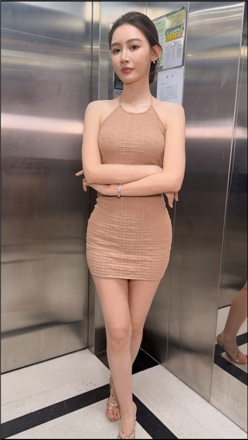 一身优雅，一瞬心动（中）[4.49G/MP4]