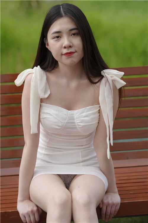 白皙美腿小姐姐(1728P)[19.4G/JPG]