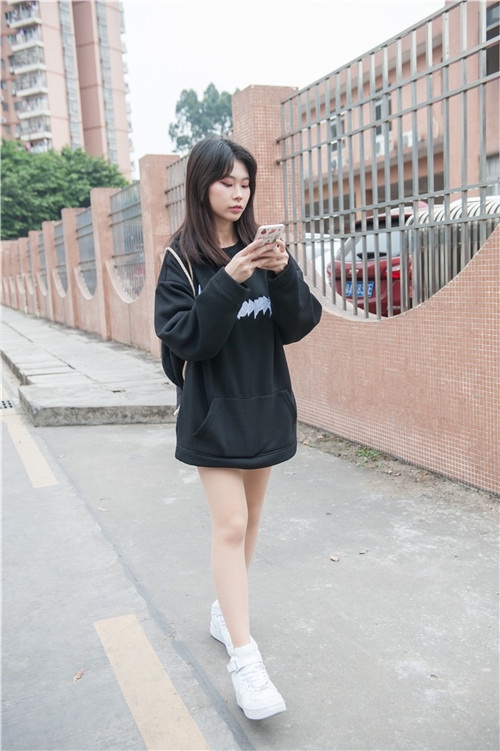 丝足美腿小姐姐(149P)[855M/JPG]