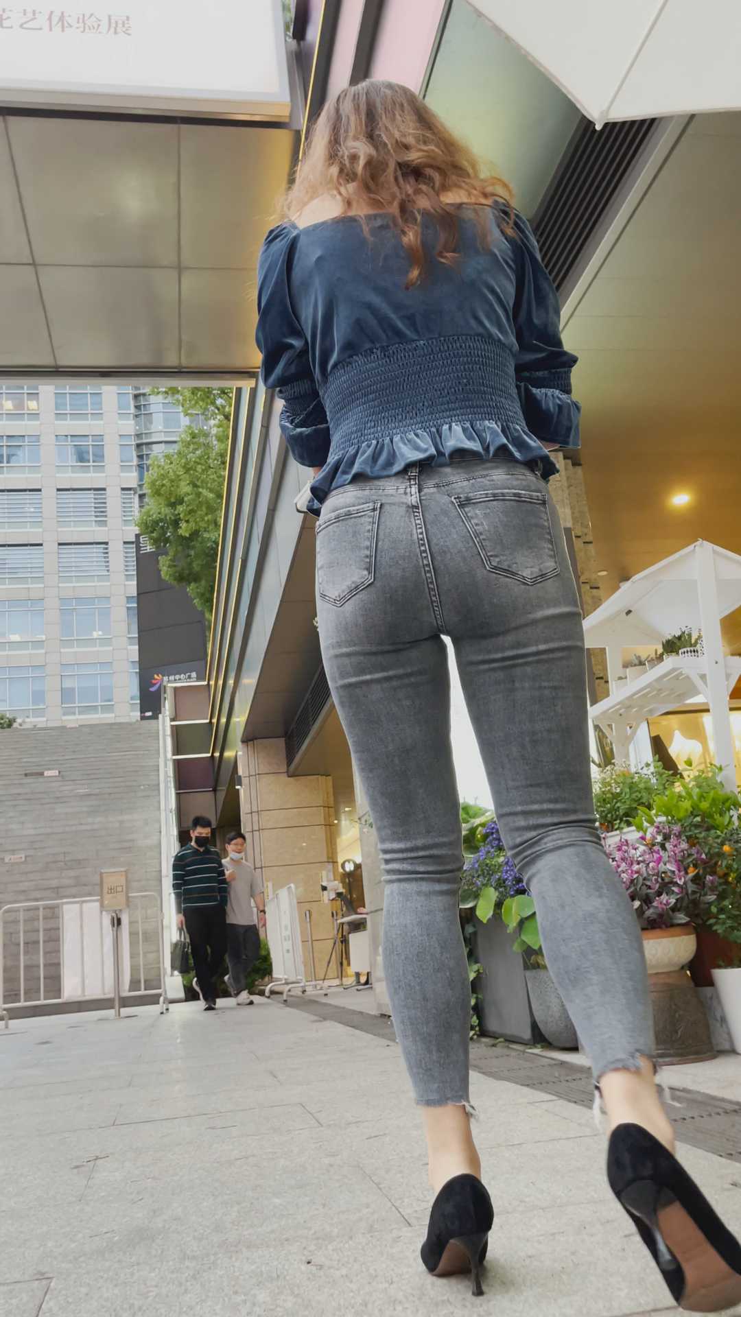 端午节献礼高跟饱满圆润苹果臀扭动得太过份【积分131】