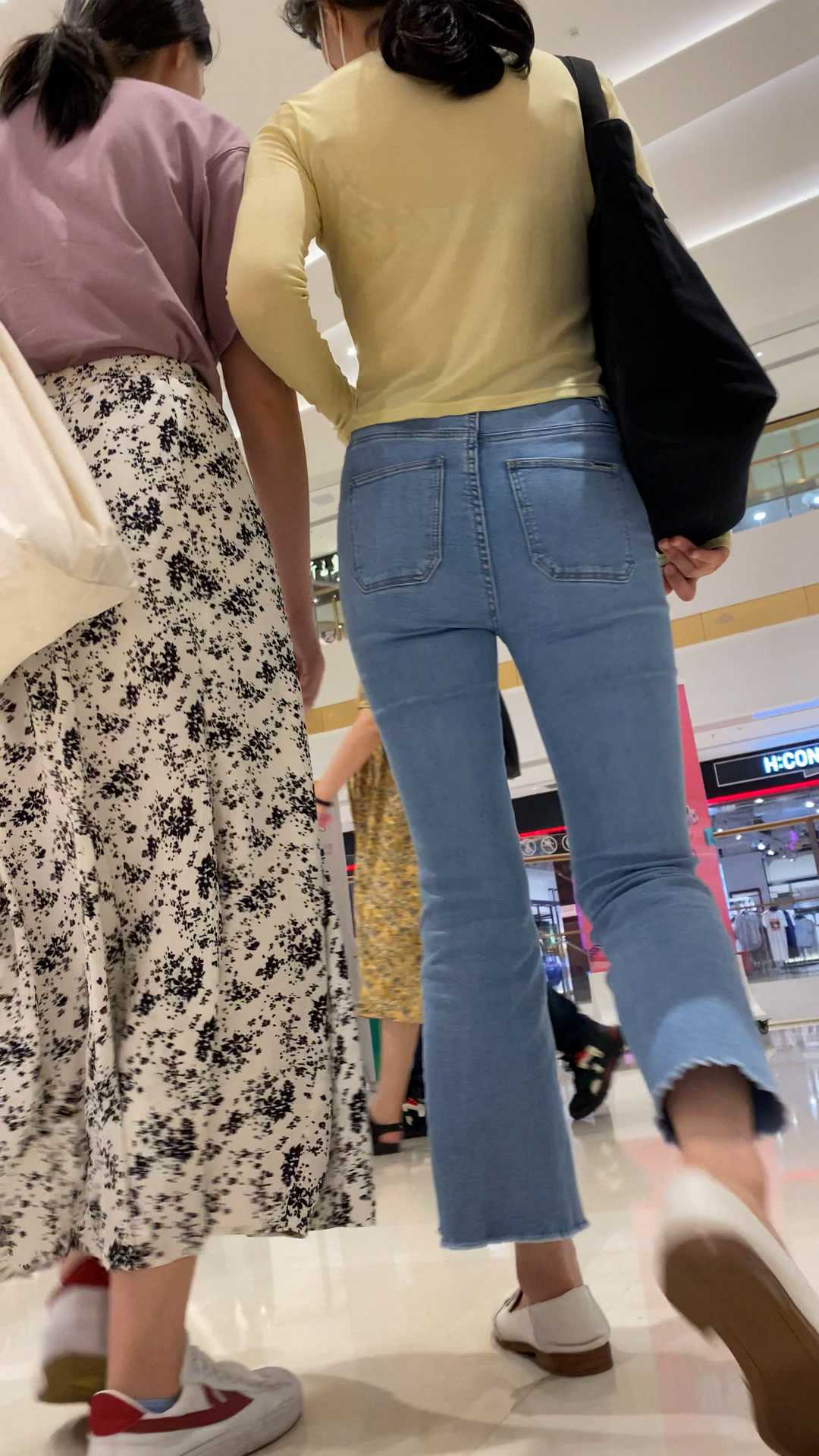 【积分288】春节献礼蓝牛饱满大宽臀美女强