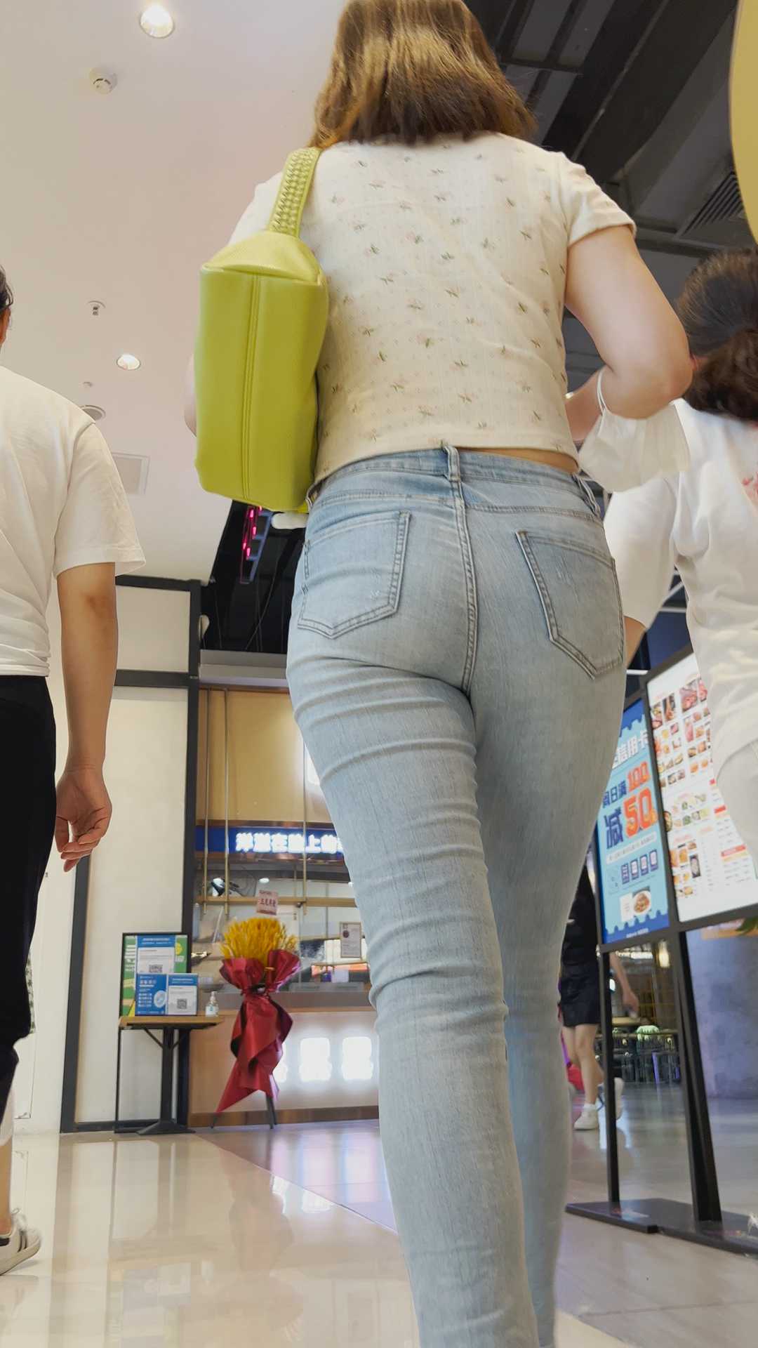 【积分265】大屁股蓝牛少妇谁不爱