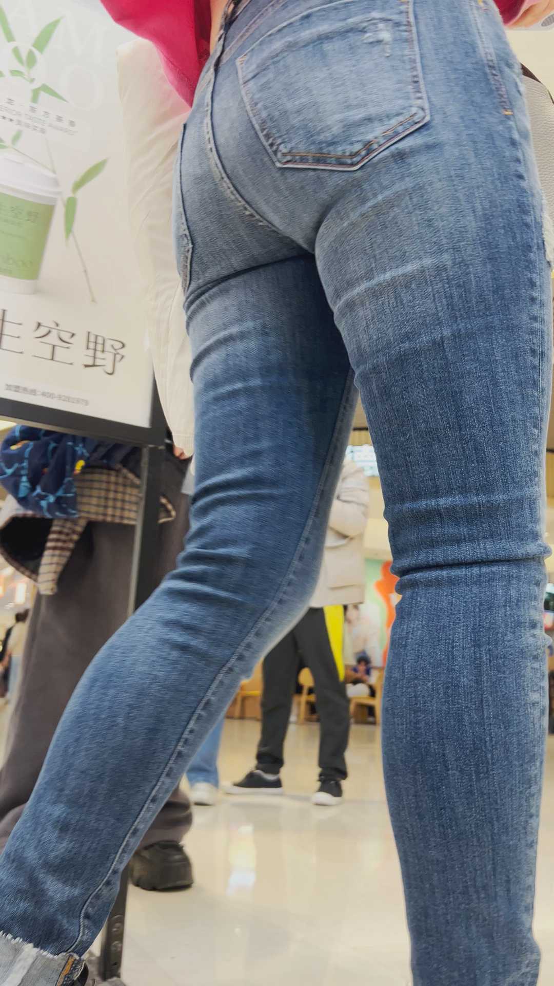 春节献礼性感熟女丰臀少妇【积分235】