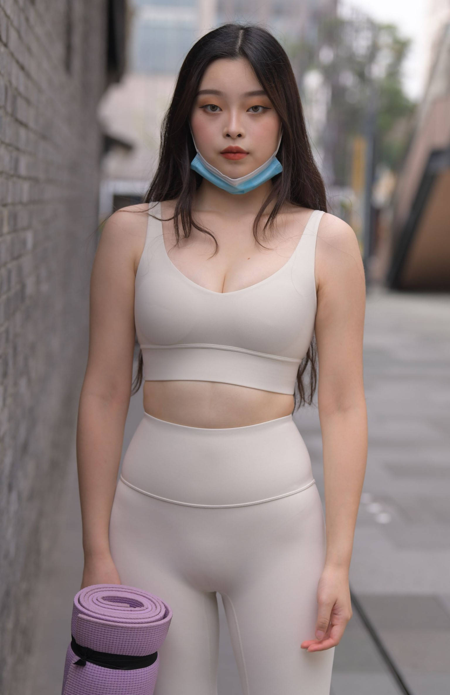 裸色瑜伽裤美女【视频+套图】