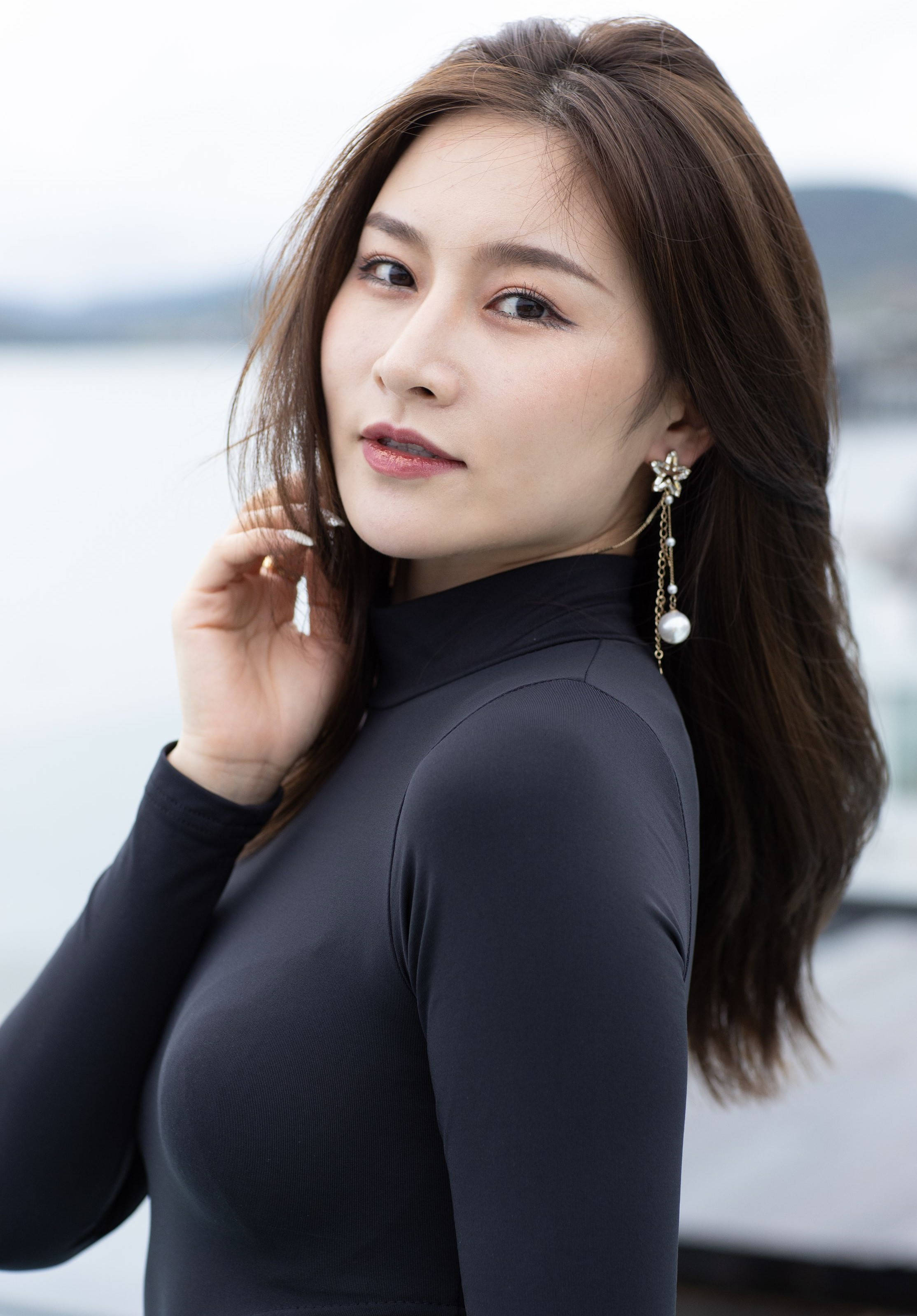 黑色长裙美女（6）【套图+视频】