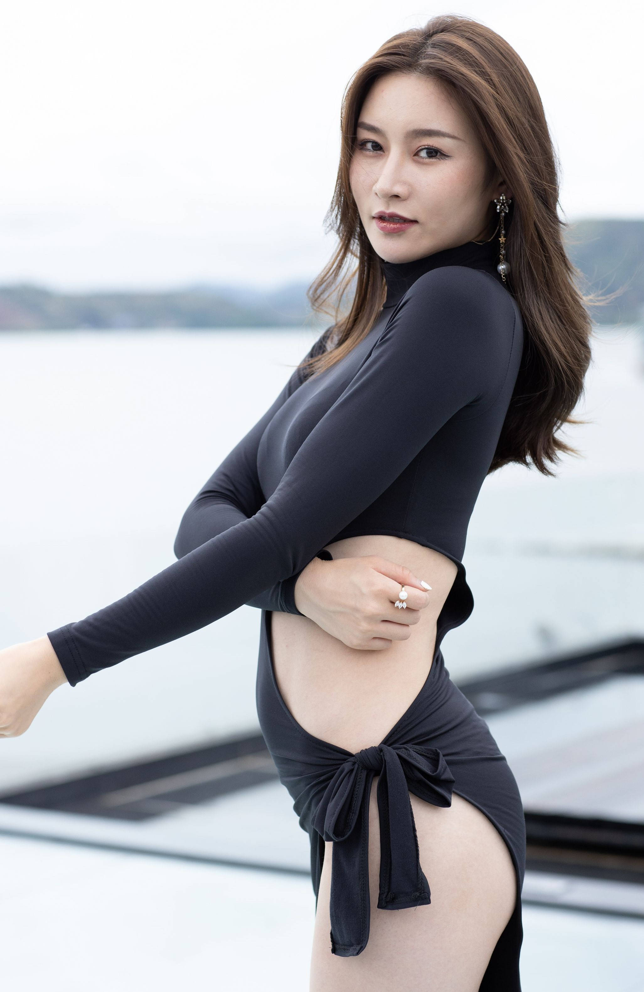 黑色长裙美女（6）【套图+视频】