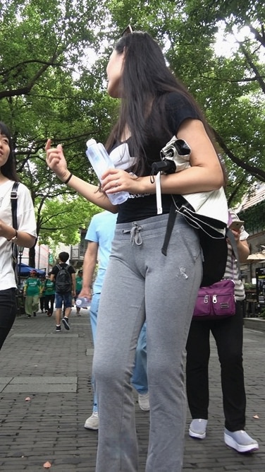 4K-灰色休闲紧身裤性感骆驼趾美女第1季 [1.03G]