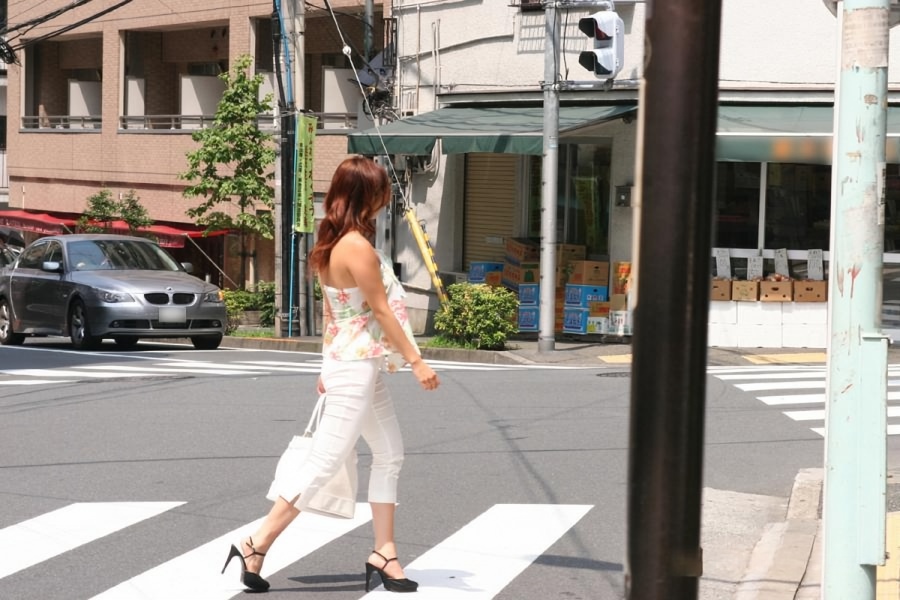 日本街头少妇2（22P）
