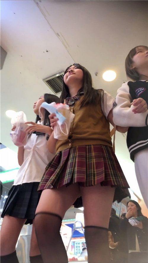 街拍合集130部[66G/MP4]