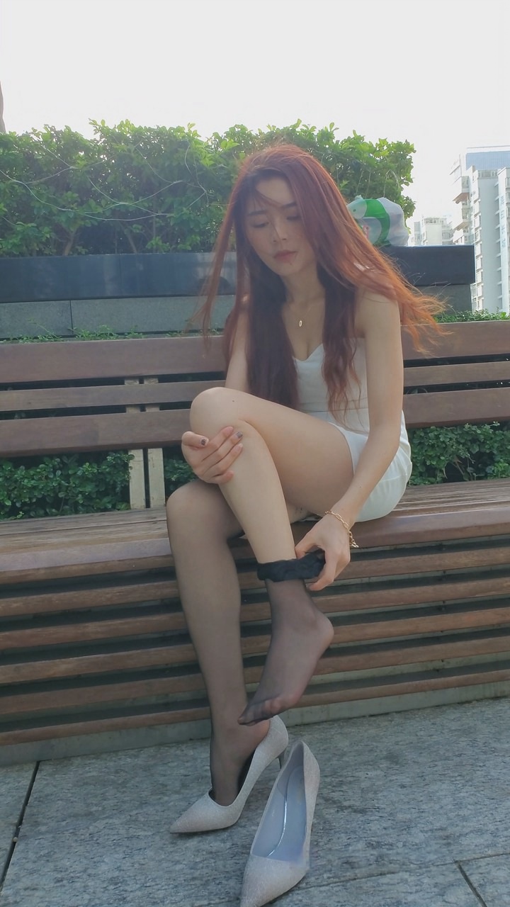 小短丝的味道4K无水印-11min[4.72G]