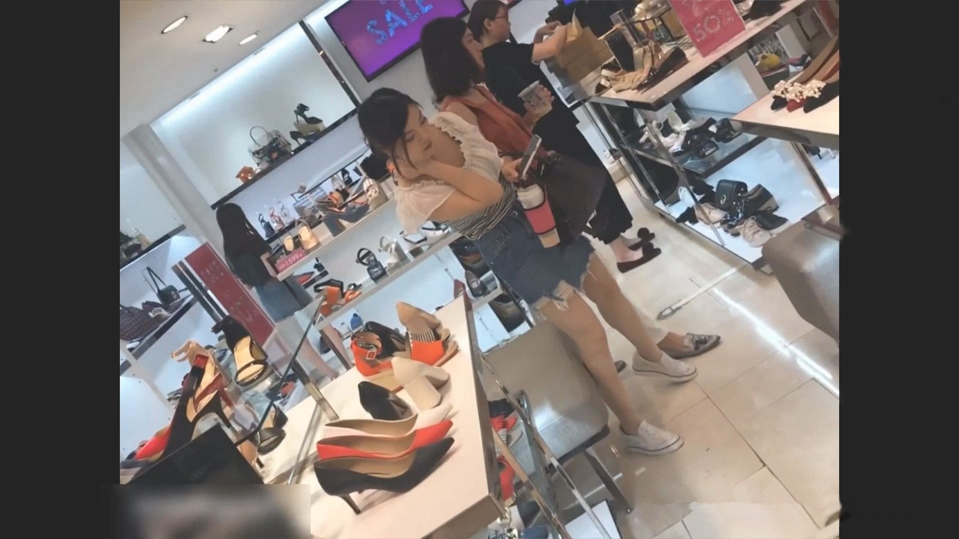 小B大师街拍美女视频66部[7.84G]