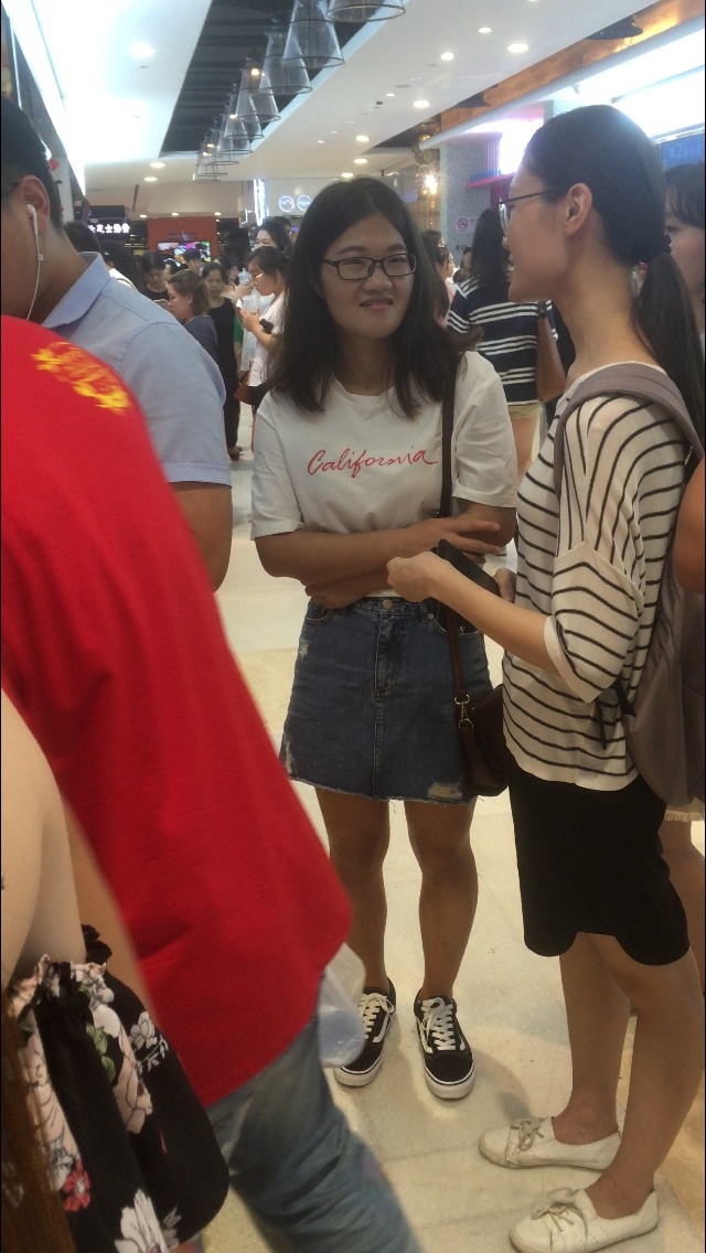 Q系列街拍美女高清视频[57G]