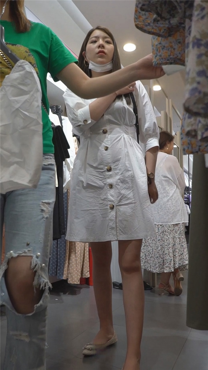 2022年6月樱之舞最新街拍美女视频[22.4G]