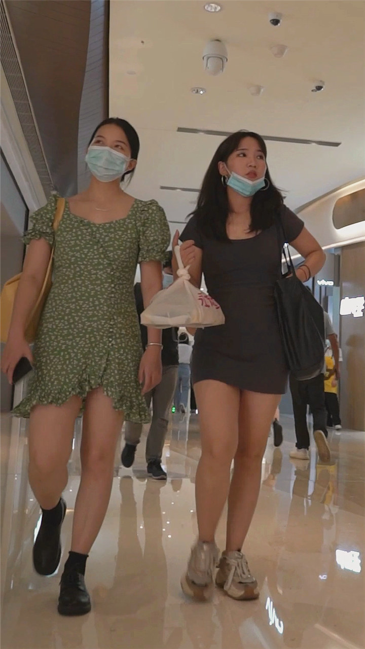 2022年11月樱之舞最新街拍美女视频[12.4G]