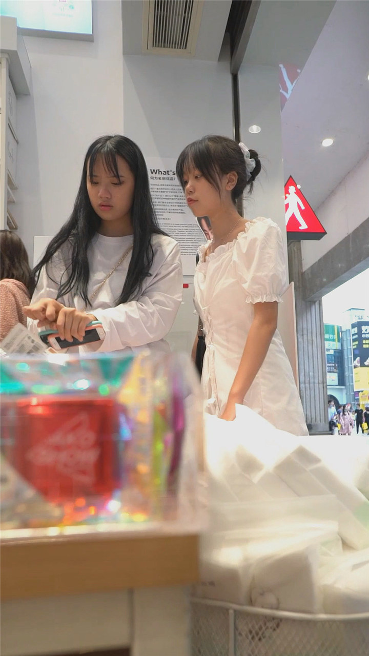 2022年11月樱之舞最新街拍美女视频[12.4G]
