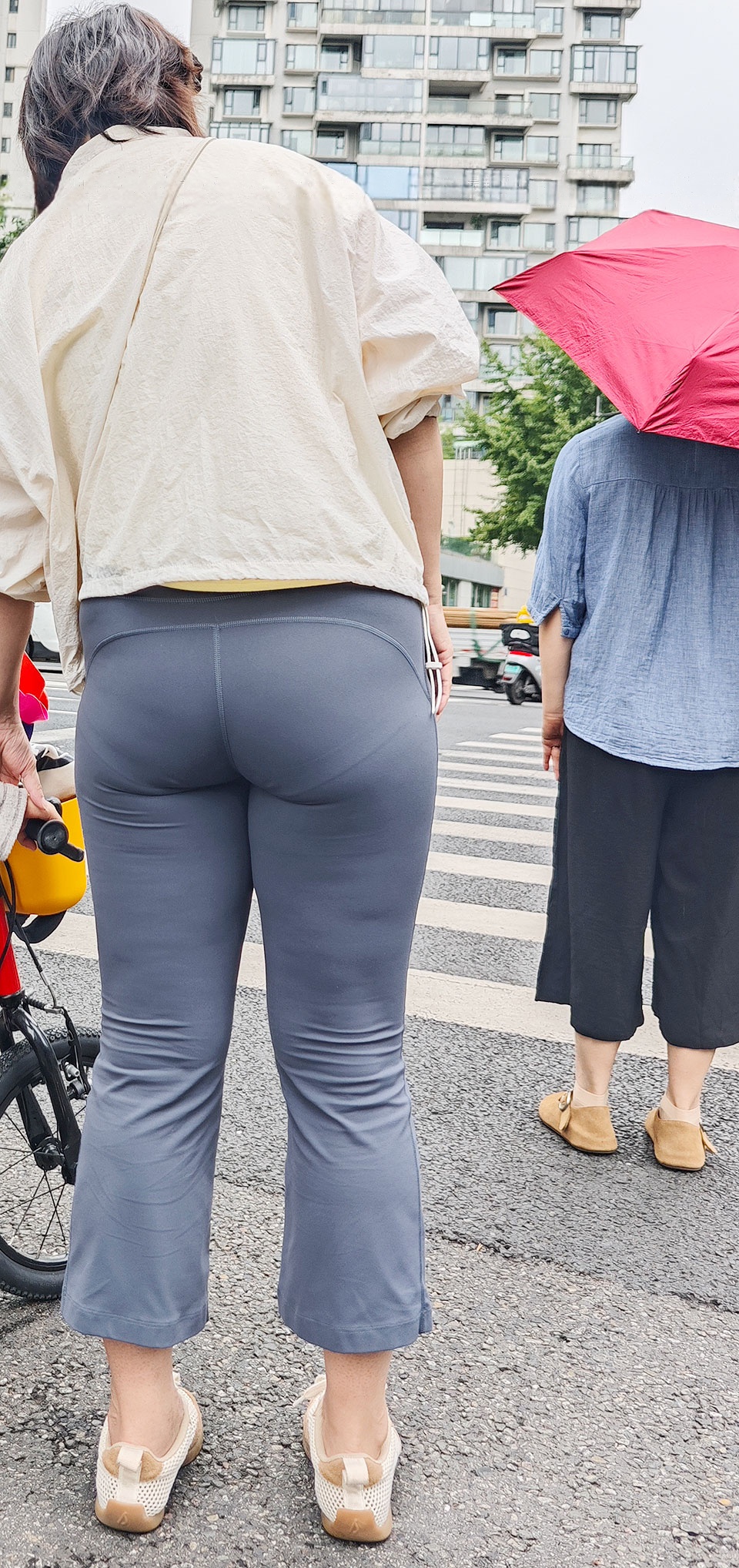 灰色运动裤[15P]