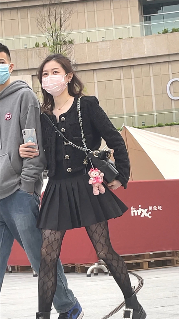 2023年9月KINGK最新街拍美女视频[12.7G]