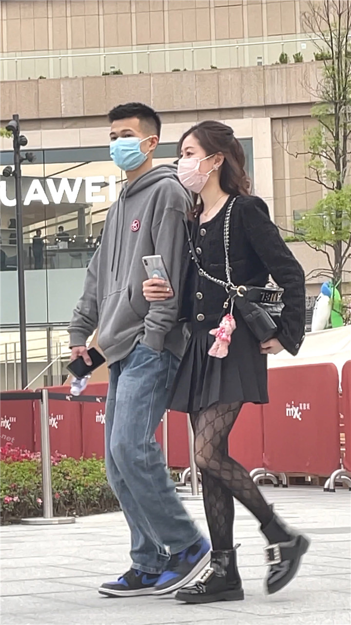 2023年9月KINGK最新街拍美女视频[12.7G]
