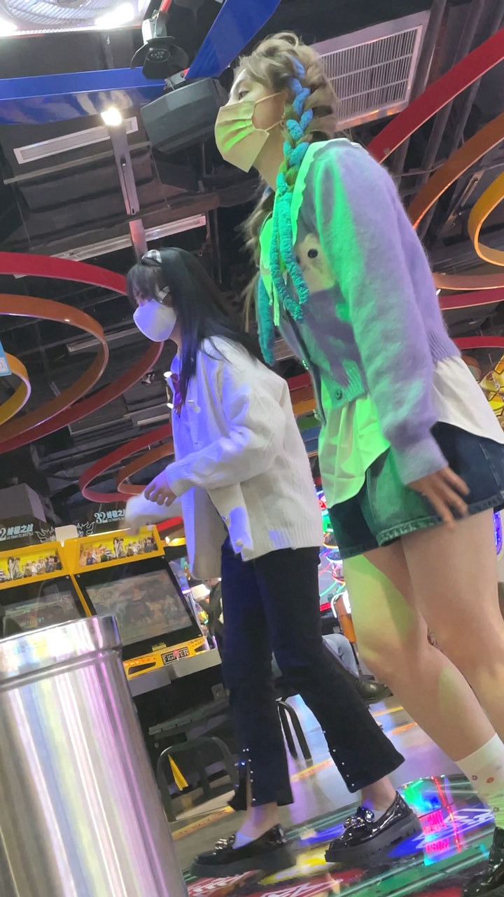 2023年9月KINGK最新街拍美女视频[12.7G]