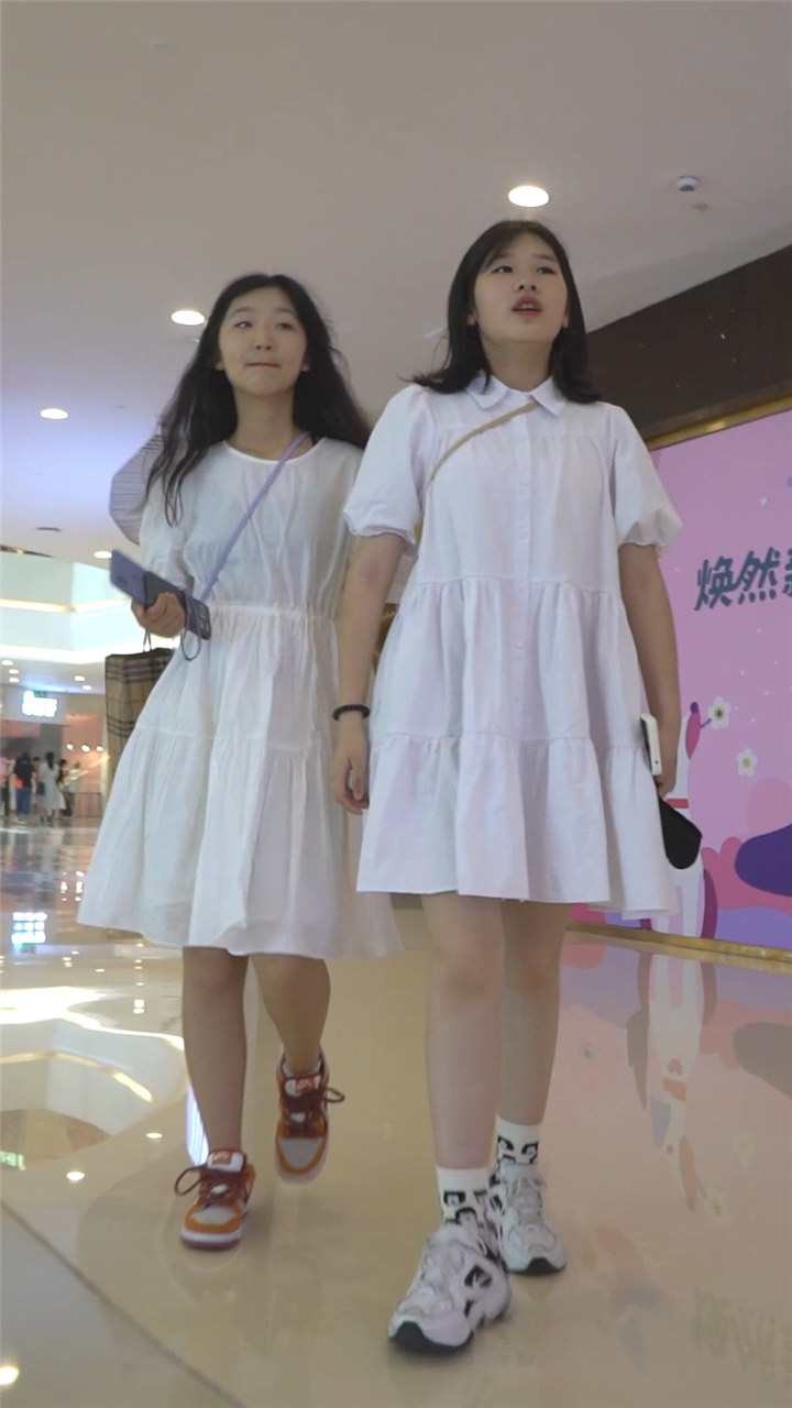 2023年9月YZW最新街拍美女视频[15.5G]