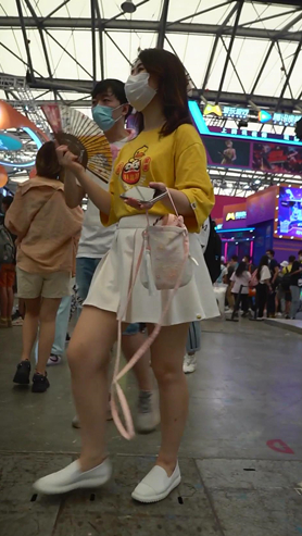 白裙美女[273M/MP4]