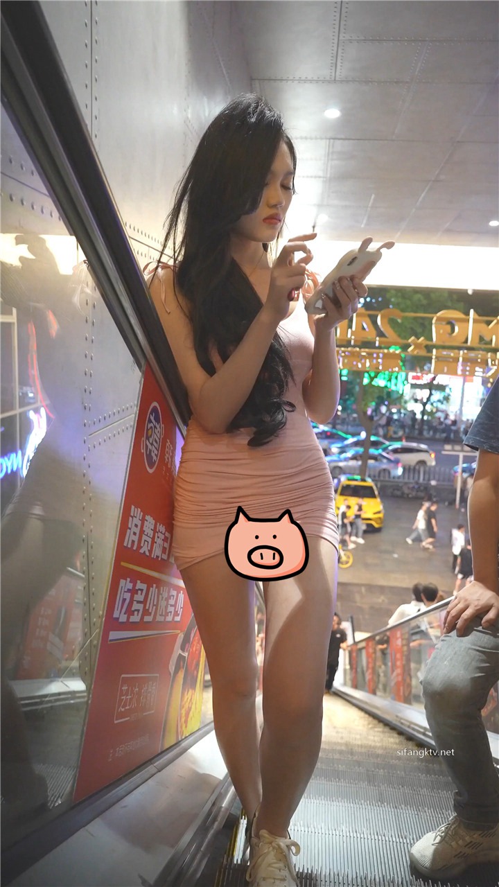 2024年1月YZW banana 4K最新街拍美女视频[9.4G]