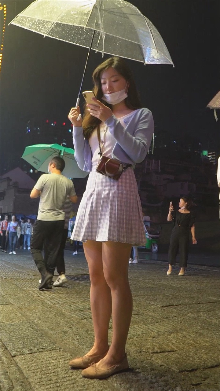 2022年8月樱之舞最新街拍美女视频[17.9G]