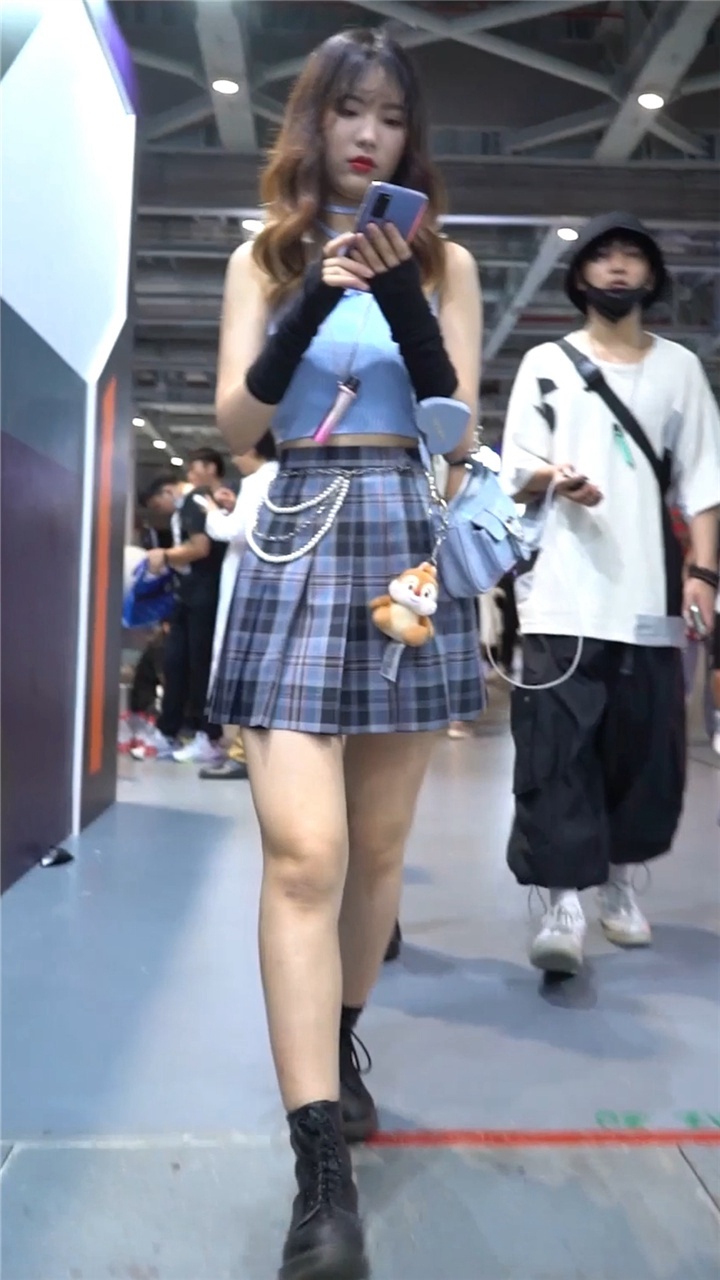 2022年2月樱之舞最新街拍美女视频[25.3G]