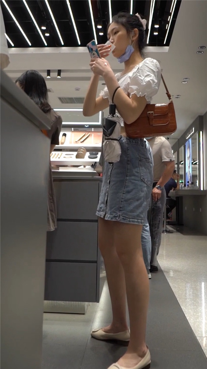 2022年2月樱之舞最新街拍美女视频[25.3G]