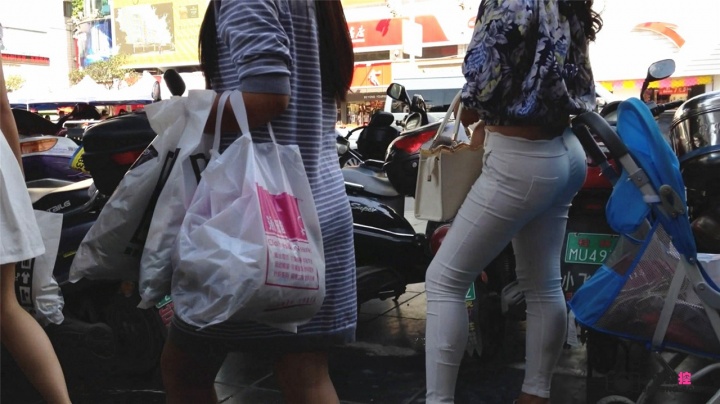 【小清新原创作品】窒息美臀[MP4/145MB]