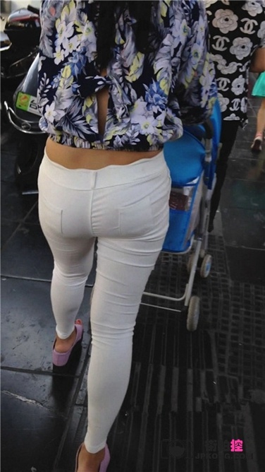 【小清新原创作品】窒息美臀[MP4/145MB]