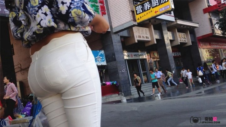 【小清新原创作品】窒息美臀[MP4/145MB]