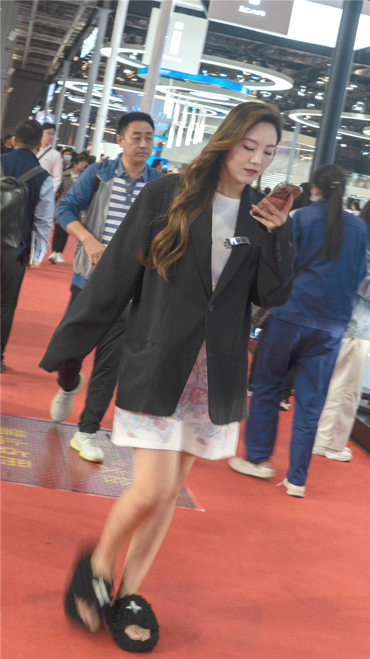 2023年上海车展最新街拍美女视频[26.6G] 