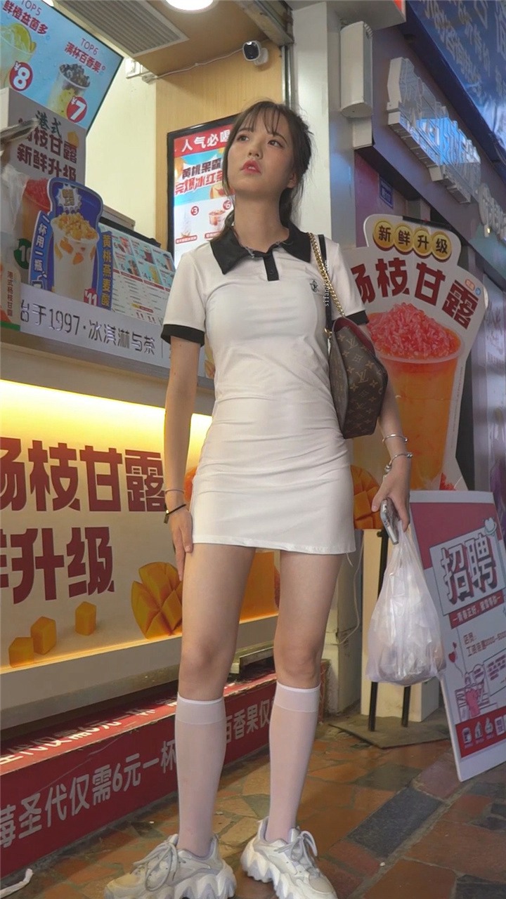 2022年3月樱之舞最新街拍美女视频[24.9G]
