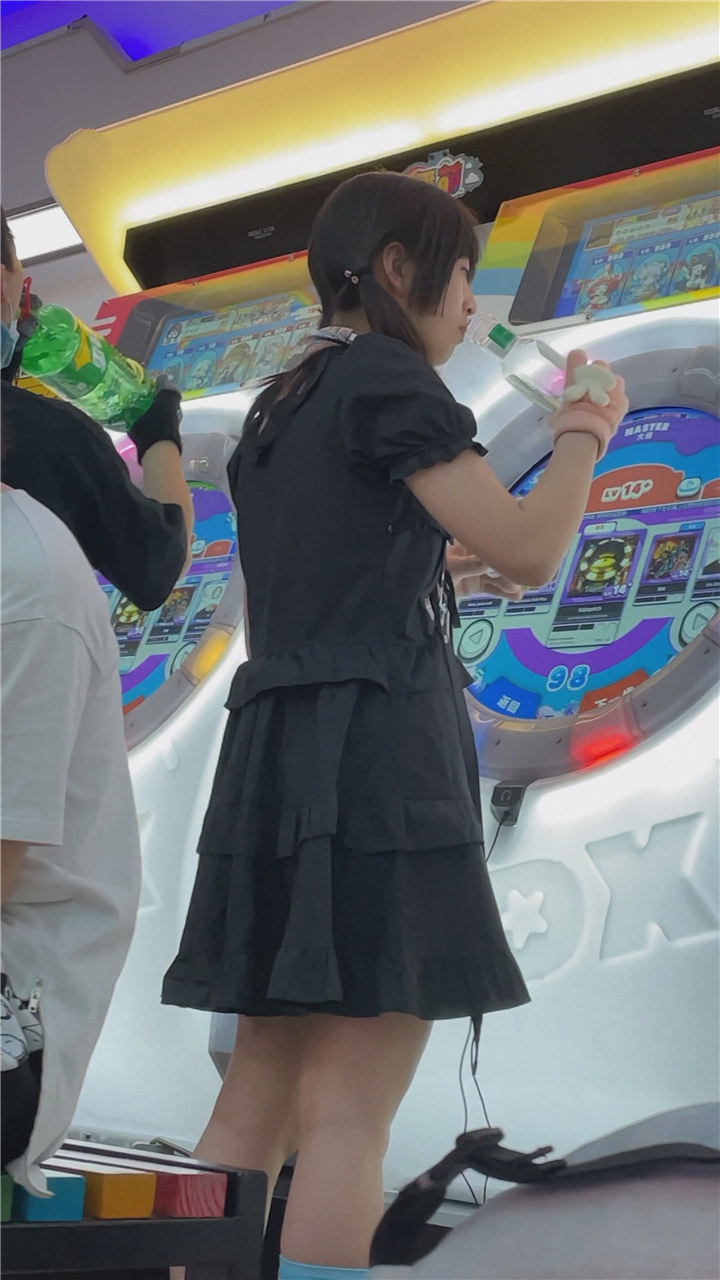 2023年7月KingK最新街拍美女视频[15.4G]