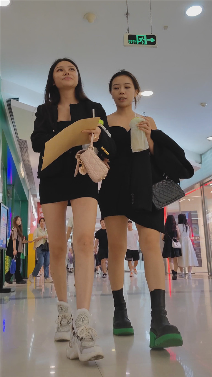 2023年10月XLB最新街拍美女视频[11.6G]