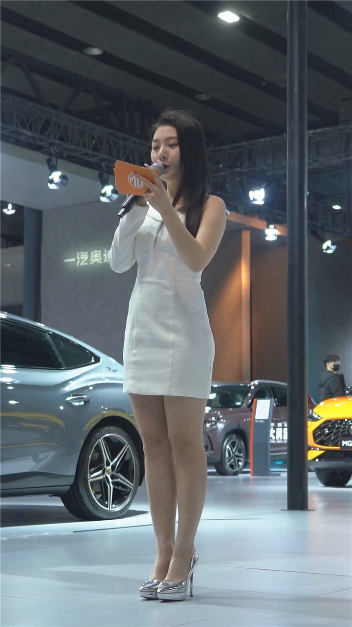 2023年最新车模美女视频合集含抖音说车博主极品车模等[15.1G]