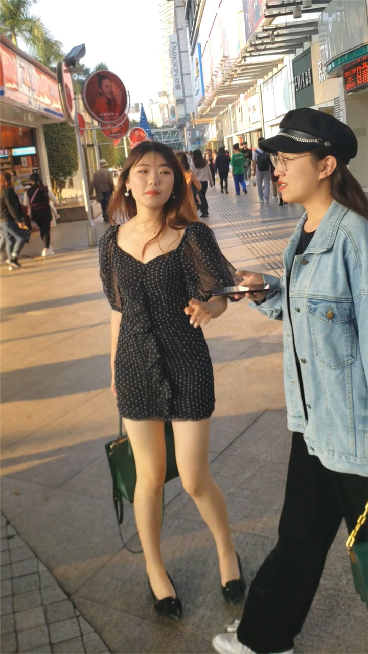 桂A大神-百家汇商场大学合集最新街拍美女视频[15.3G]