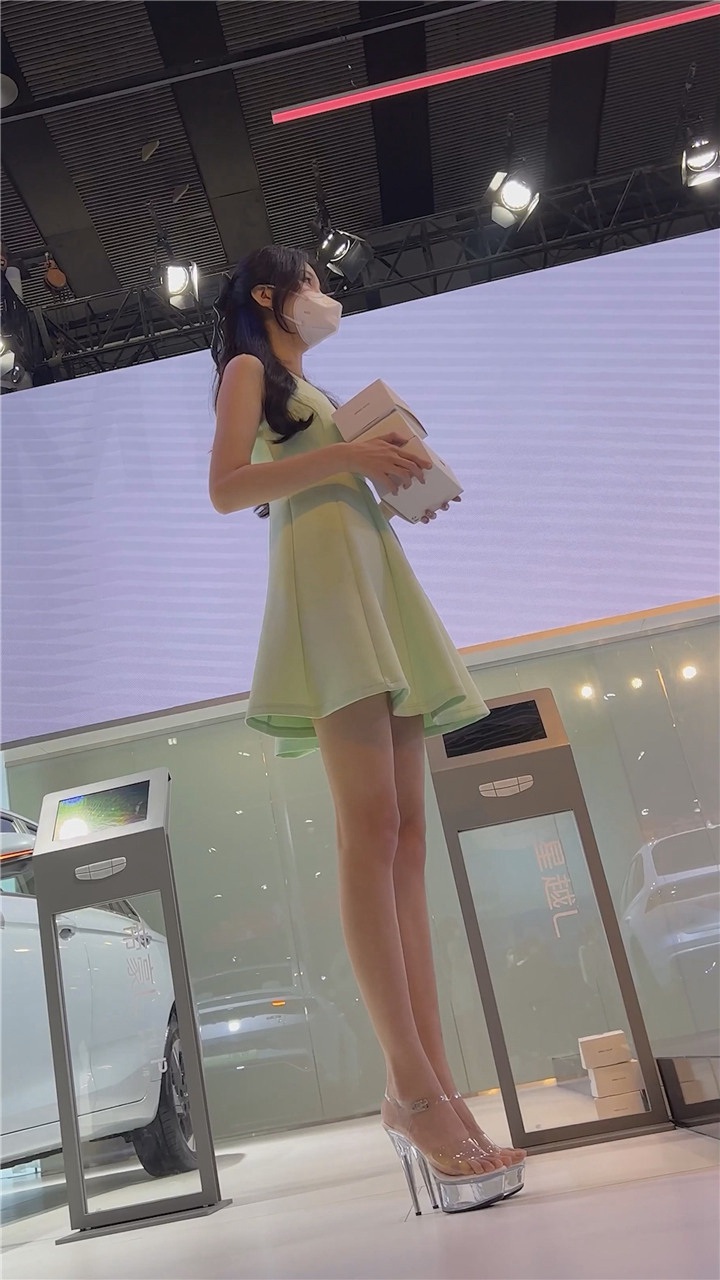 2023年最新车模美女视频合集含抖音说车博主极品车模等[15.1G]