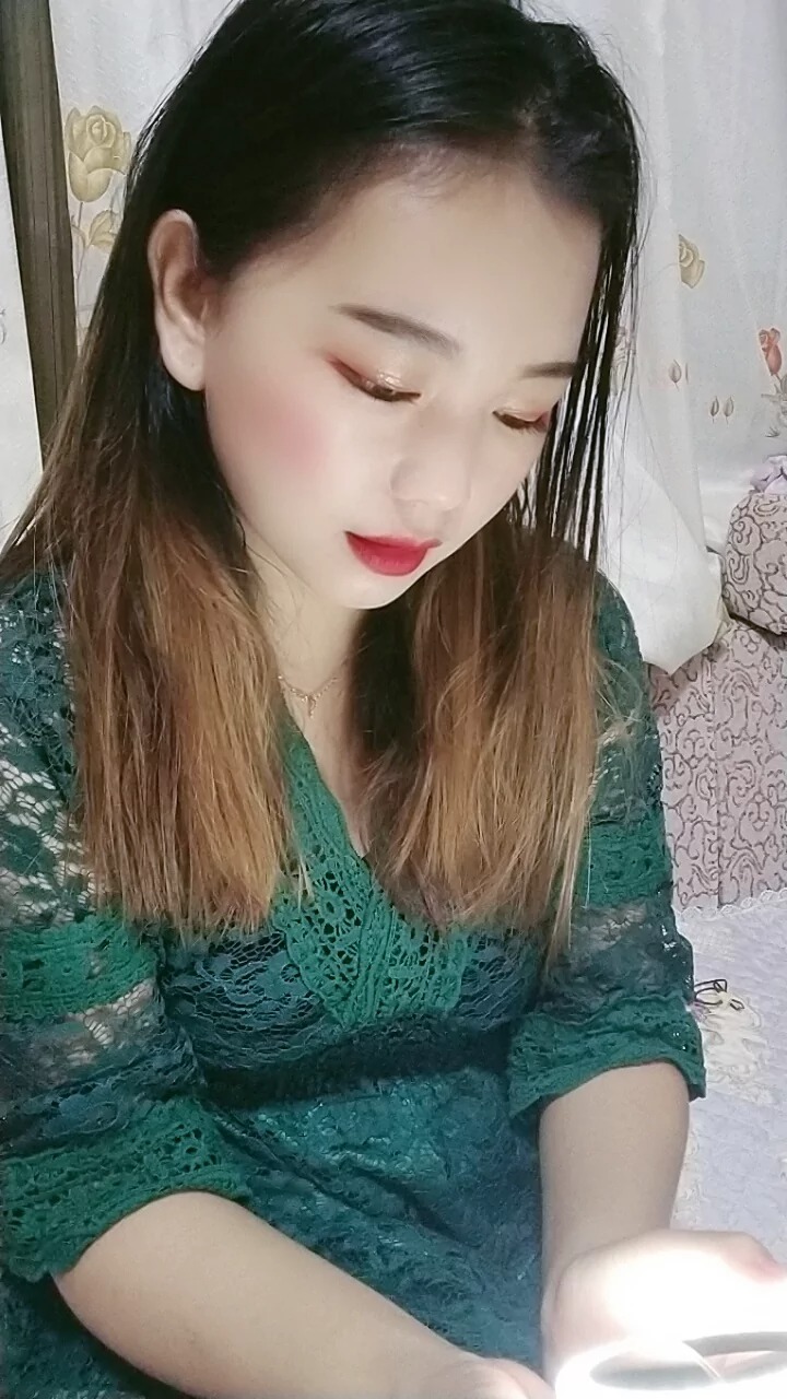 阿桃黑色热裤视频SN22