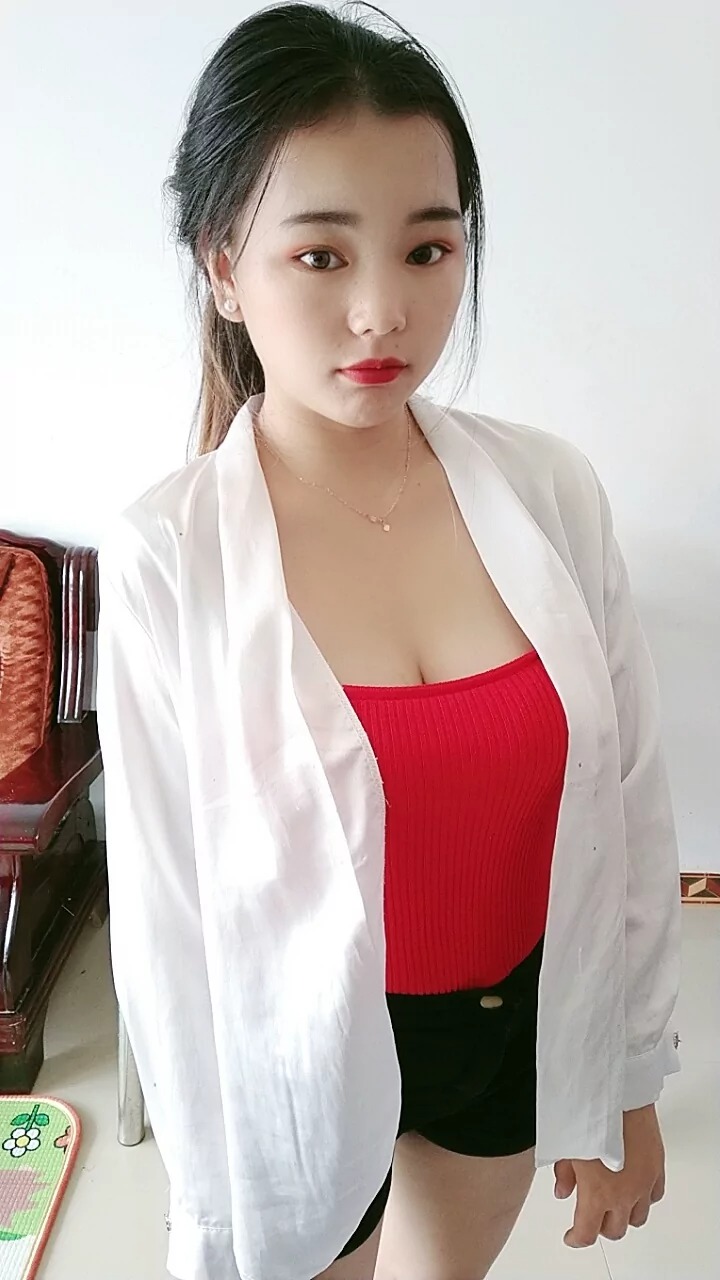 阿桃黑色热裤视频SN22