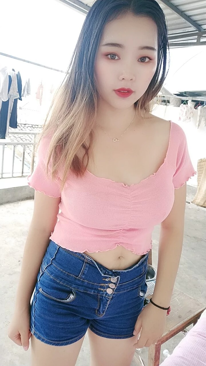 阿桃蓝色紧身短裤SN29