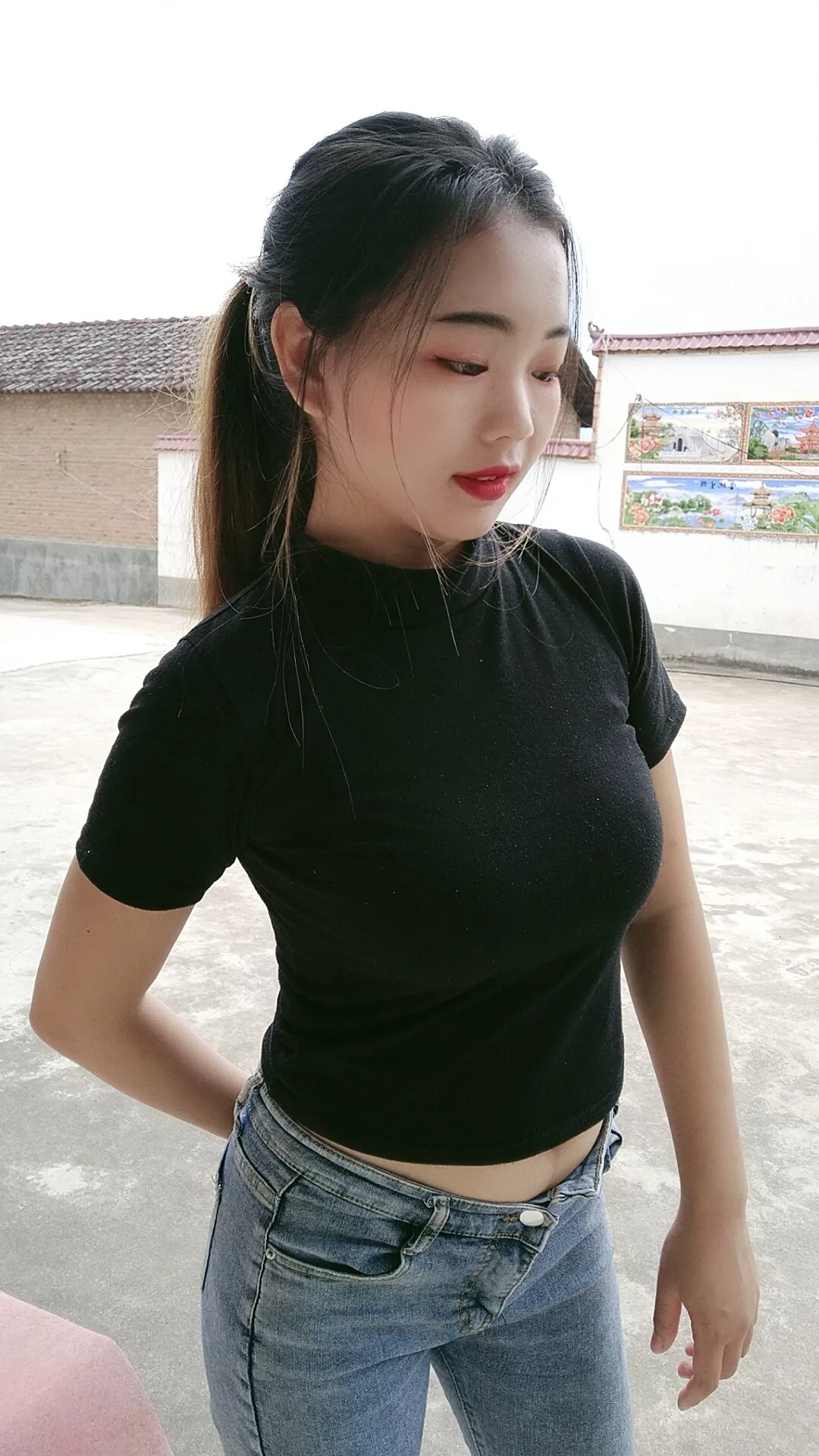 阿桃浅蓝色紧身牛仔裤SN34
