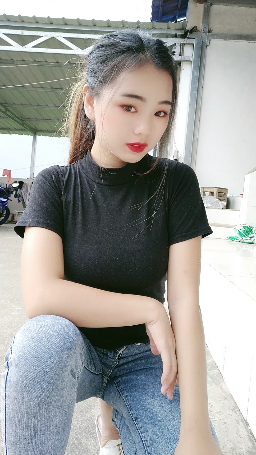 阿桃浅蓝色紧身牛仔裤SN34