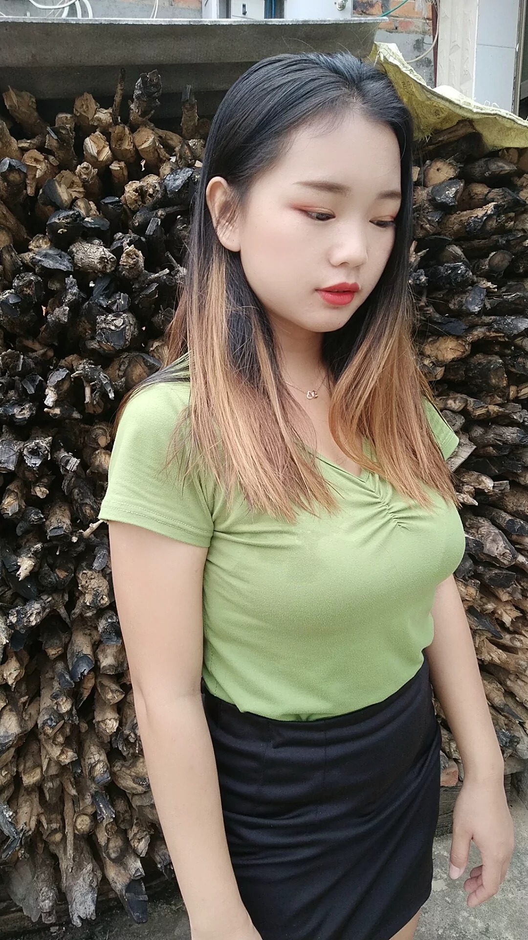 阿桃黑色包臀裙SN35