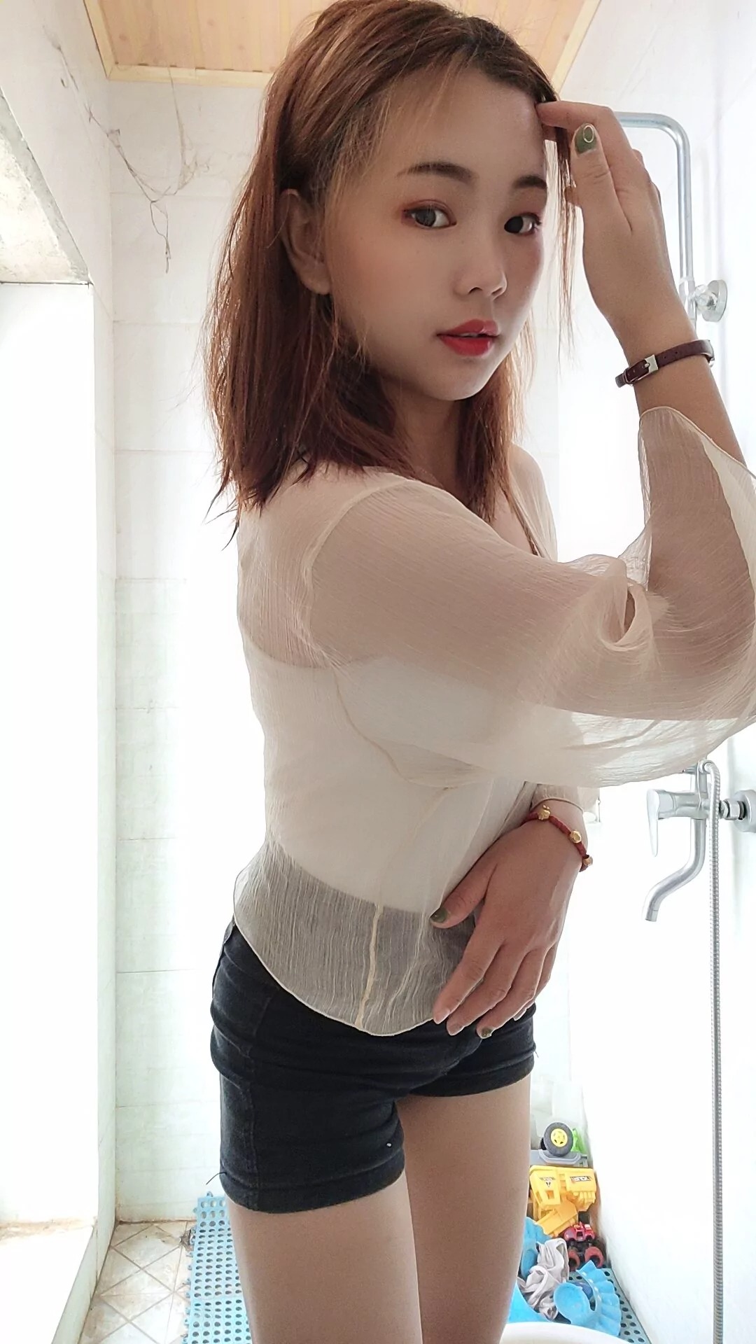 阿桃黑色超短裤SN77