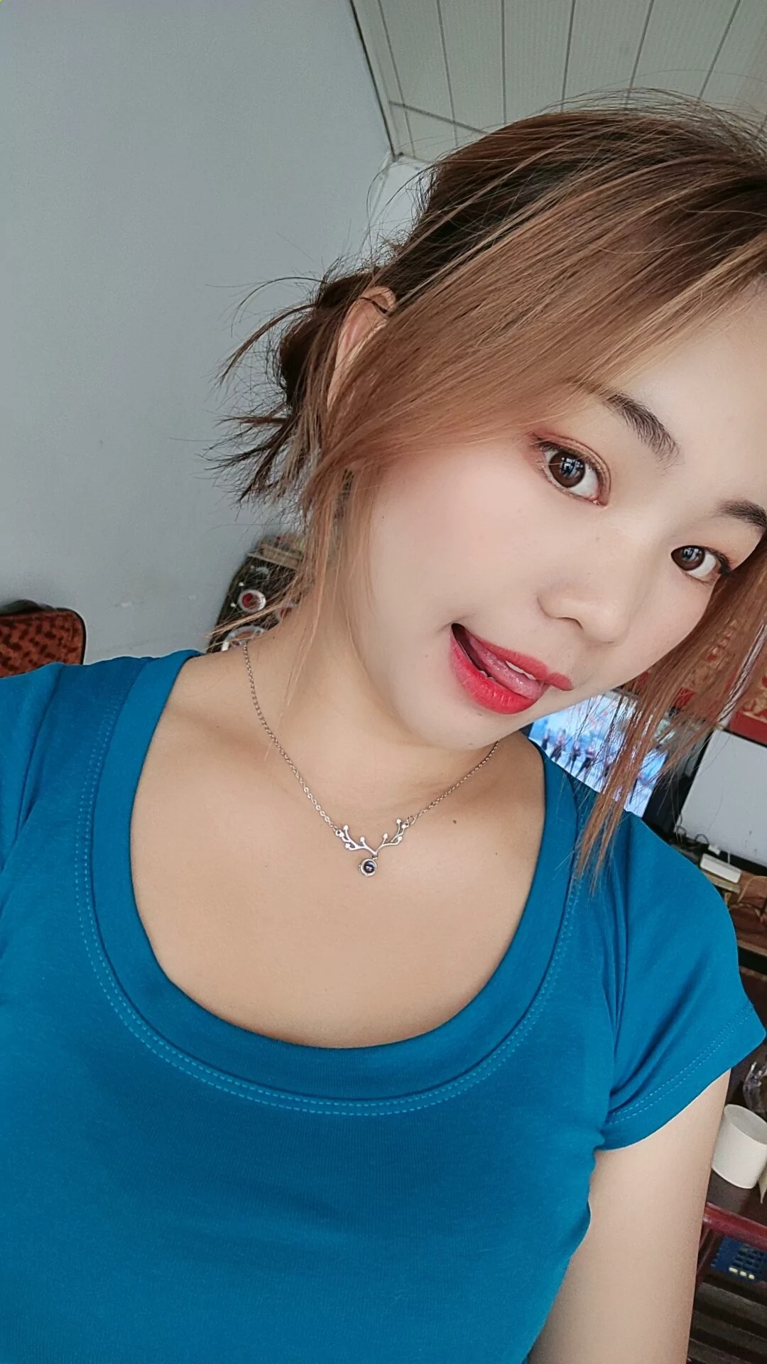 阿桃牛仔热裤SN87
